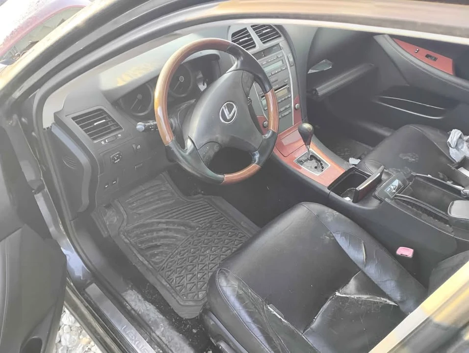 2008 Lexus ES 5th Gen - Image 5 of 5