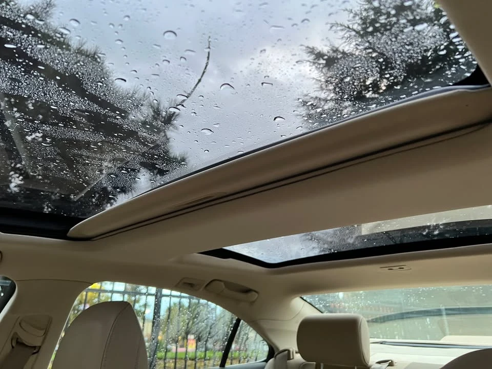 2008 Lexus ES 4th Gen - Image 11 of 13