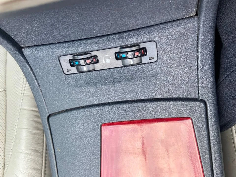 2008 Lexus ES 5th Gen - Image 14 of 19
