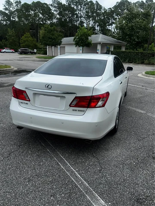2008 Lexus ES 5th Gen - Image 3 of 7