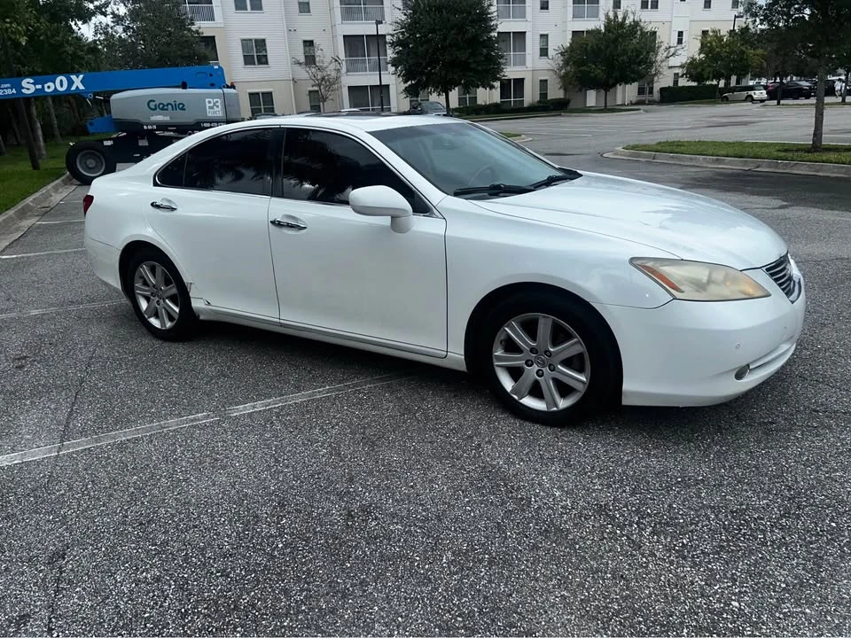 2008 Lexus ES 5th Gen - Image 4 of 7