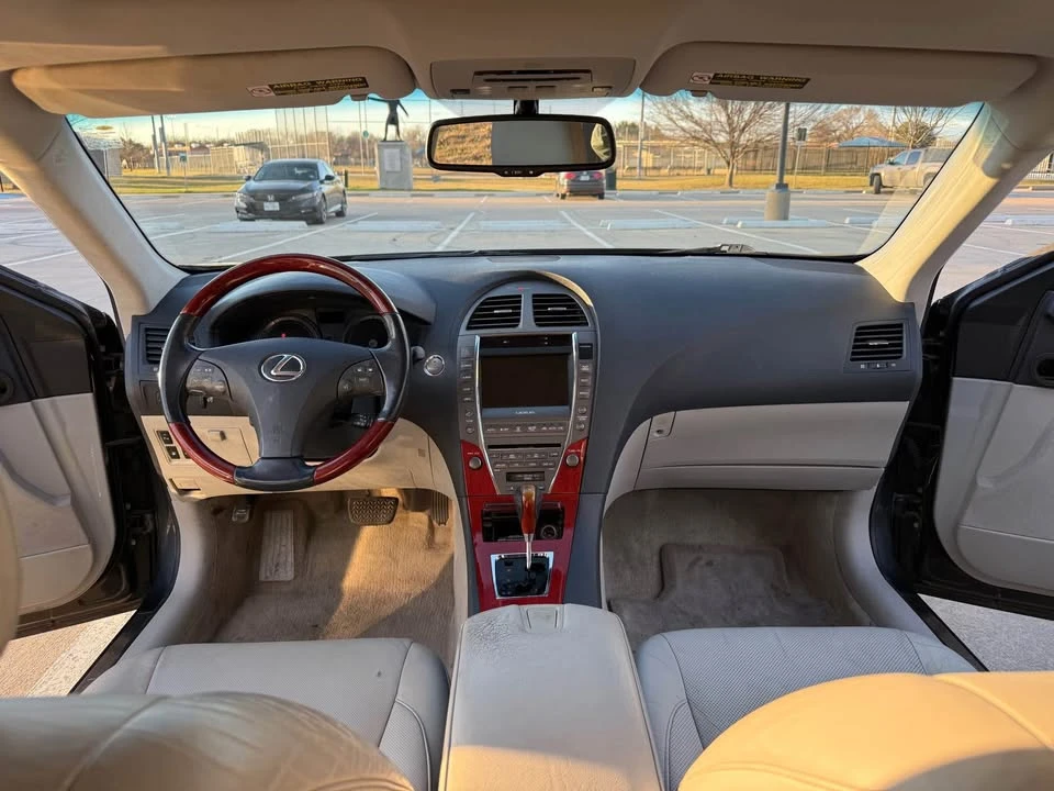 2008 Lexus ES 4th Gen - Image 3 of 9