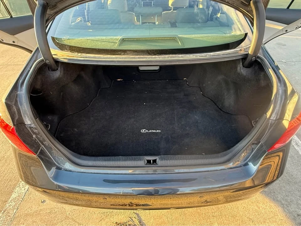 2008 Lexus ES 4th Gen - Image 5 of 9