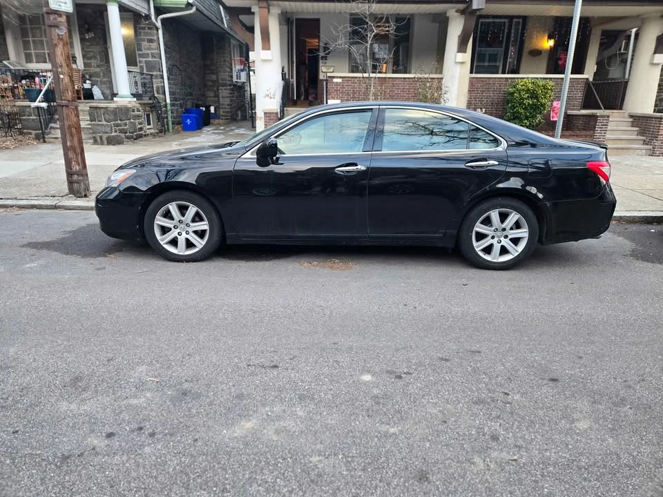 2008 Lexus ES 5th Gen - Image 4 of 10