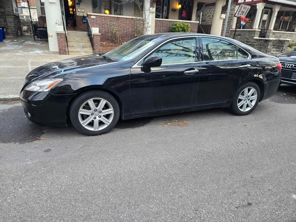 2008 Lexus ES 5th Gen - Image 3 of 10