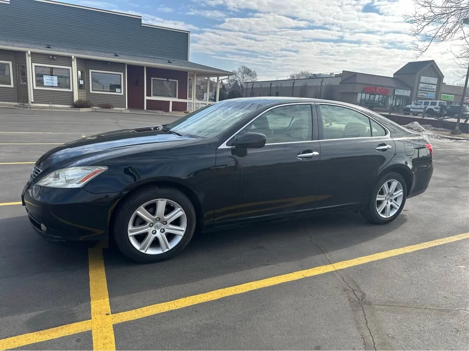 2008 Lexus ES 5th Gen - Image 4 of 5