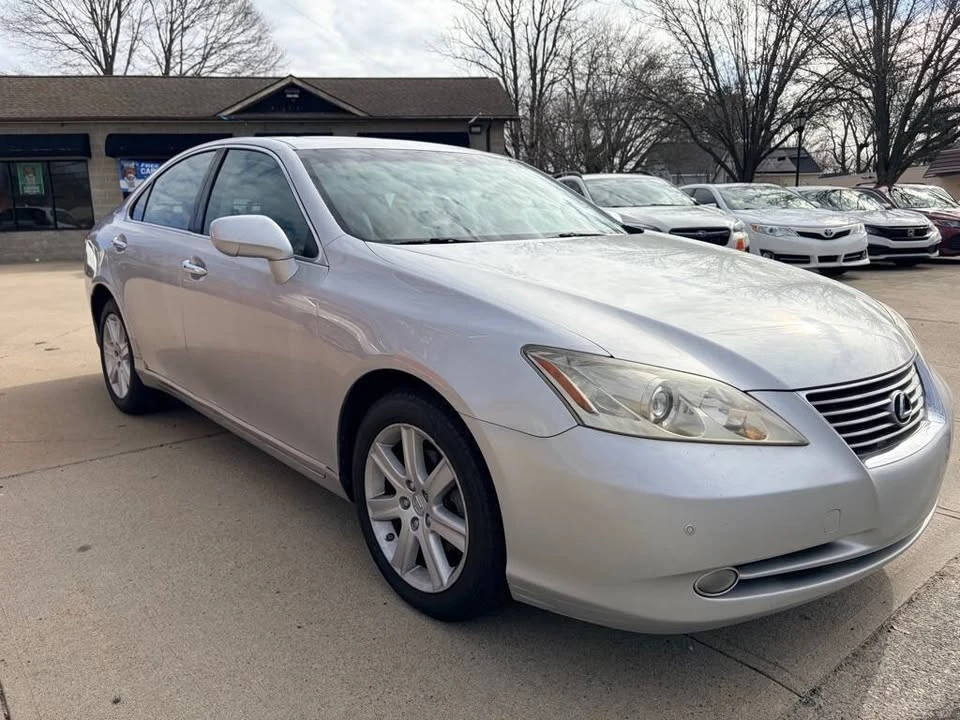 2008 Lexus ES 5th Gen - Image 3 of 20
