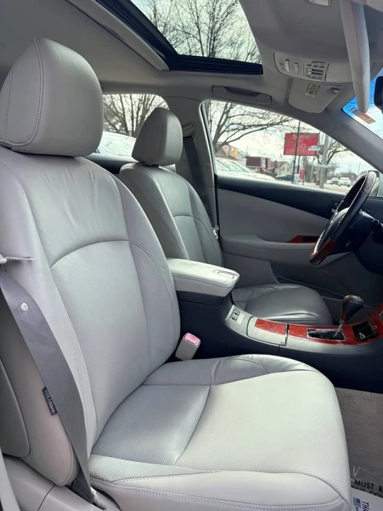 2008 Lexus ES 5th Gen - Image 16 of 20