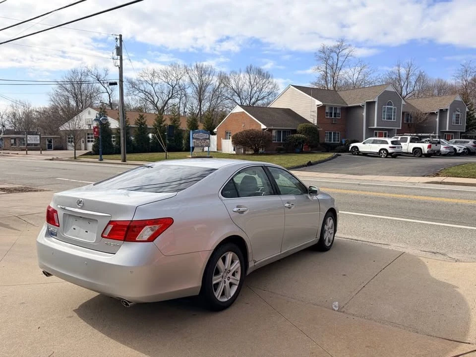 2008 Lexus ES 5th Gen - Image 4 of 20