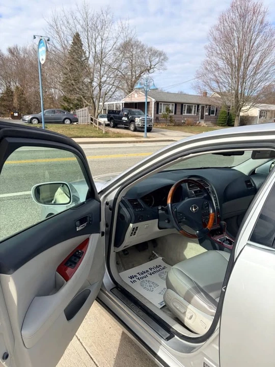 2008 Lexus ES 5th Gen - Image 8 of 20