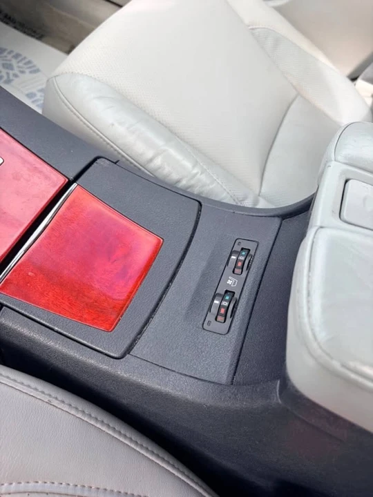 2008 Lexus ES 5th Gen - Image 13 of 20