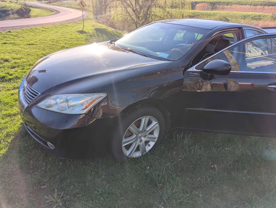 2008 Lexus ES 5th Gen - Image 2 of 7