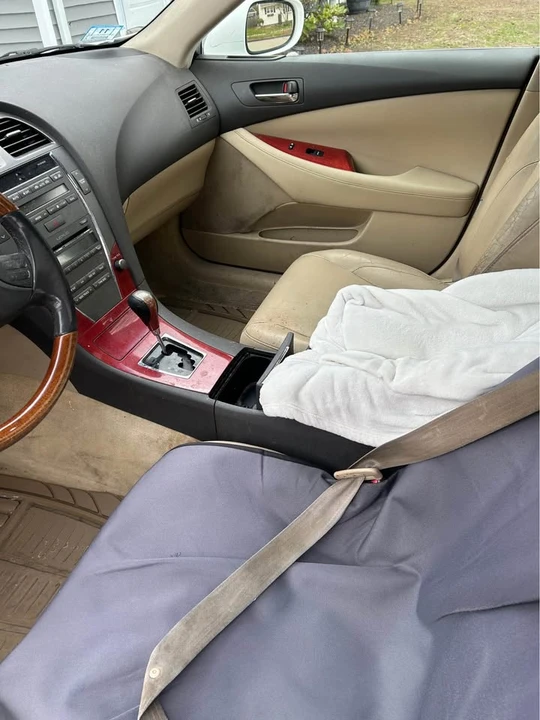 2008 Lexus ES 5th Gen - Image 8 of 9
