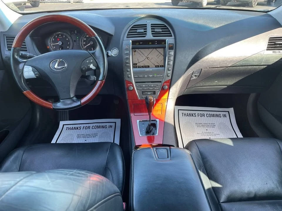 2008 Lexus ES 5th Gen - Image 9 of 16
