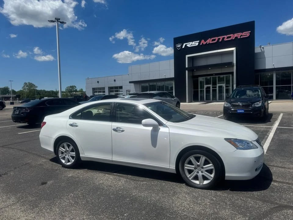 2008 Lexus ES 5th Gen - Image 2 of 20