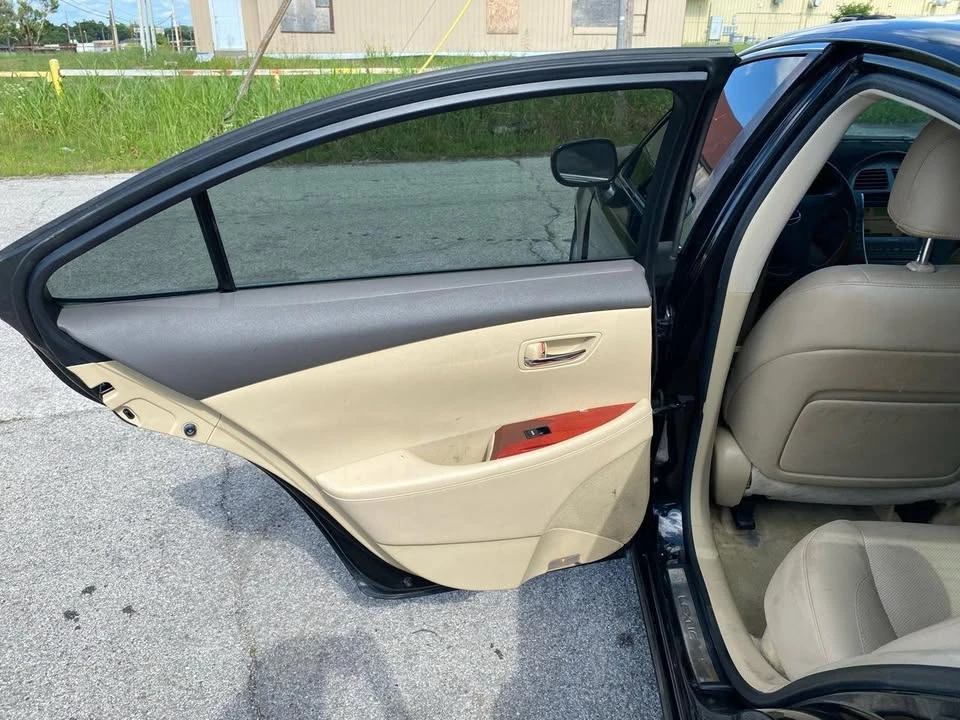 2008 Lexus ES 5th Gen - Image 14 of 19