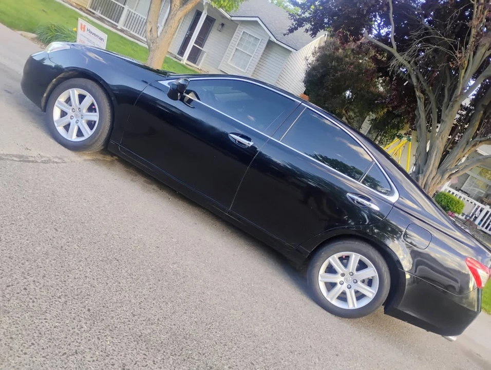 2008 Lexus ES 5th Gen - Image 11 of 15