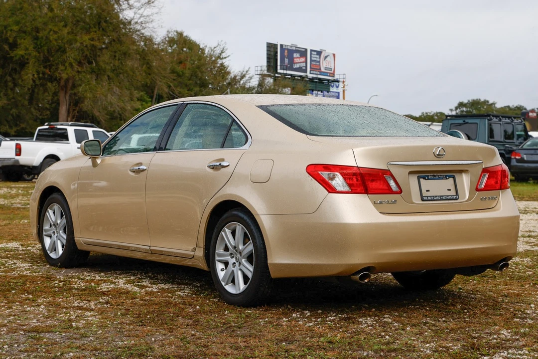 2008 Lexus ES 5th Gen - Image 5 of 21