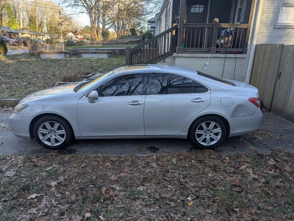 2008 Lexus ES 5th Gen - Image 4 of 7