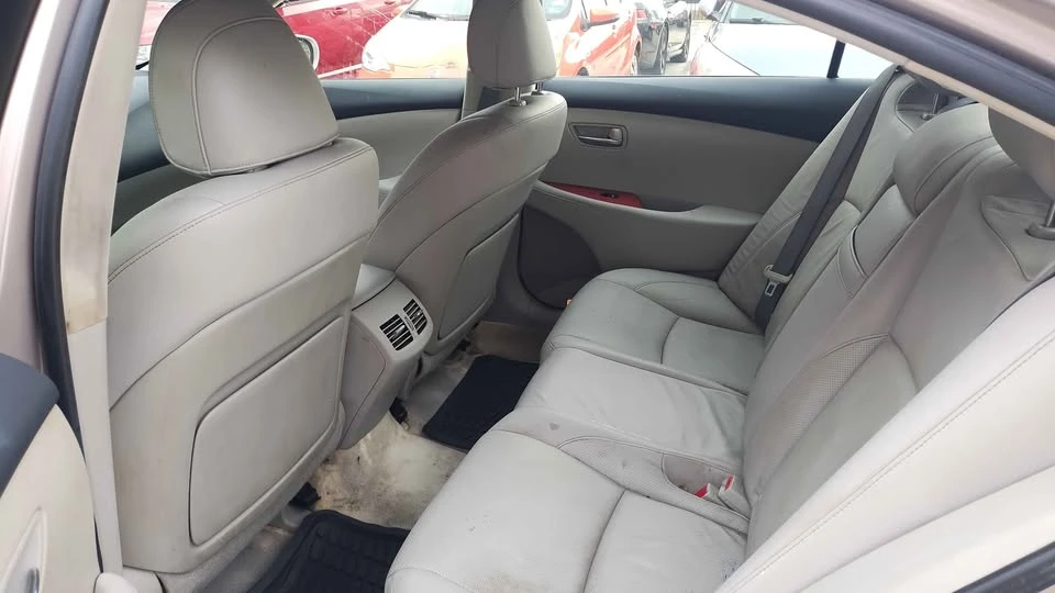 2008 Lexus ES 5th Gen - Image 7 of 10