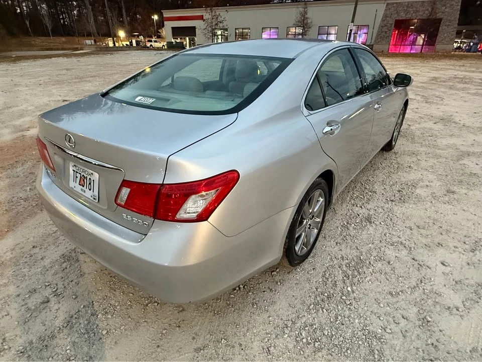 2008 Lexus ES 4th Gen - Image 6 of 11