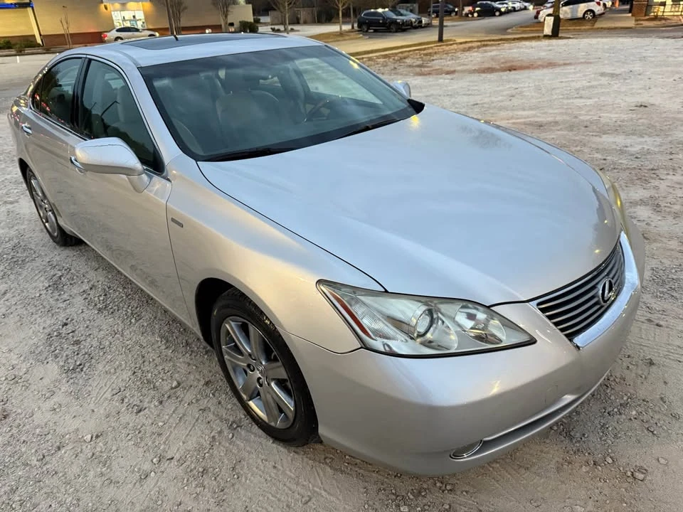 2008 Lexus ES 4th Gen - Image 4 of 11