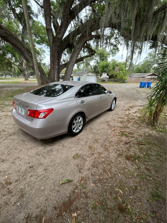2008 Lexus ES 5th Gen - Image 2 of 7