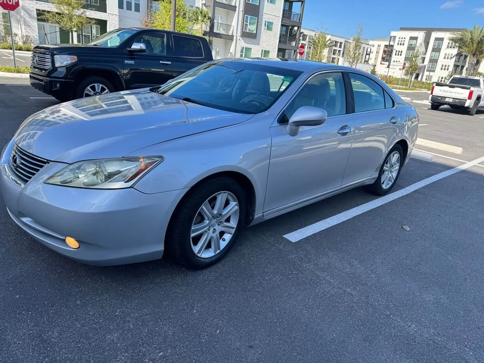 2008 Lexus ES 5th Gen - Image 3 of 12