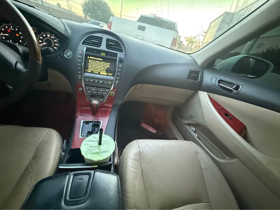 2008 Lexus ES 5th Gen - Image 8 of 13