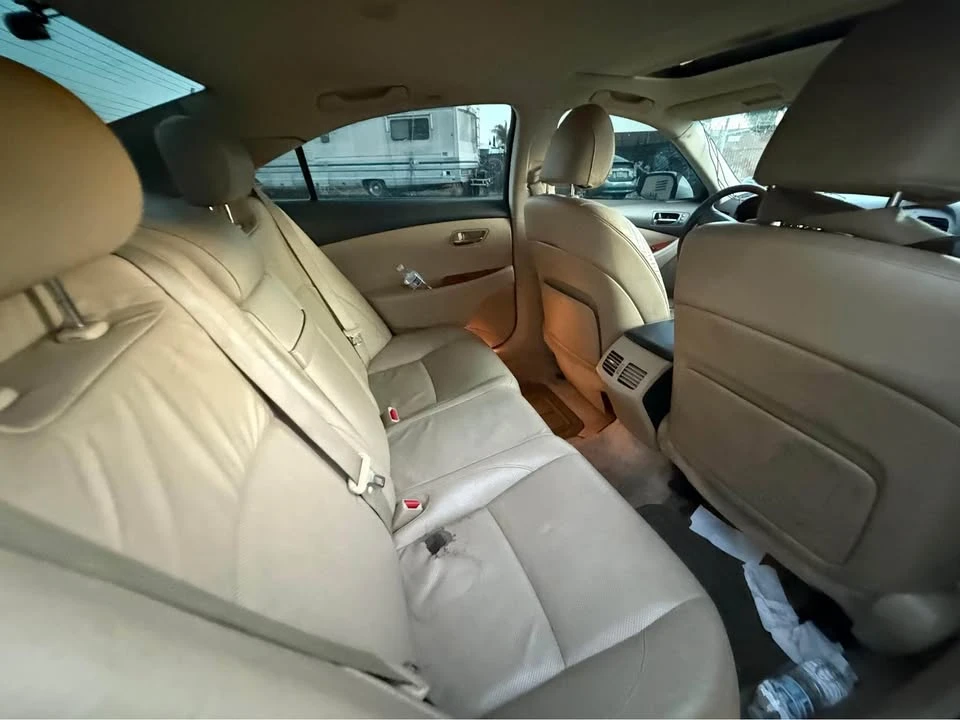 2008 Lexus ES 5th Gen - Image 11 of 13