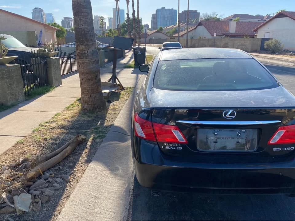 2008 Lexus ES 5th Gen - Image 2 of 10