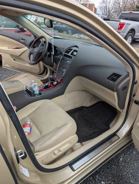 2008 Lexus ES 5th Gen - Image 3 of 6