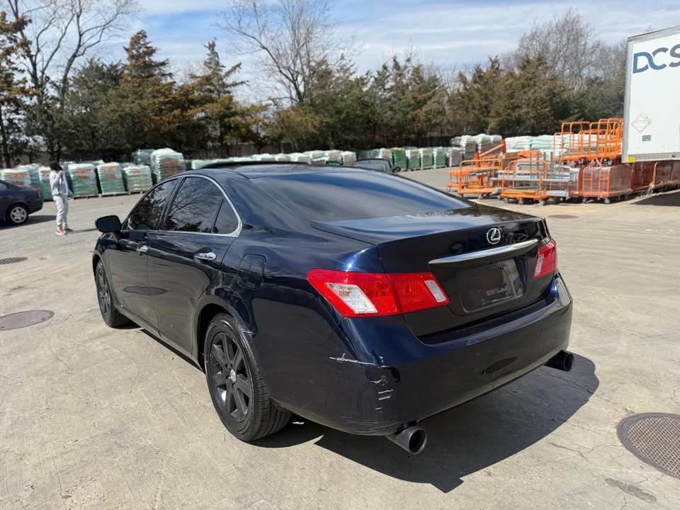 2008 Lexus ES 5th Gen - Image 3 of 11