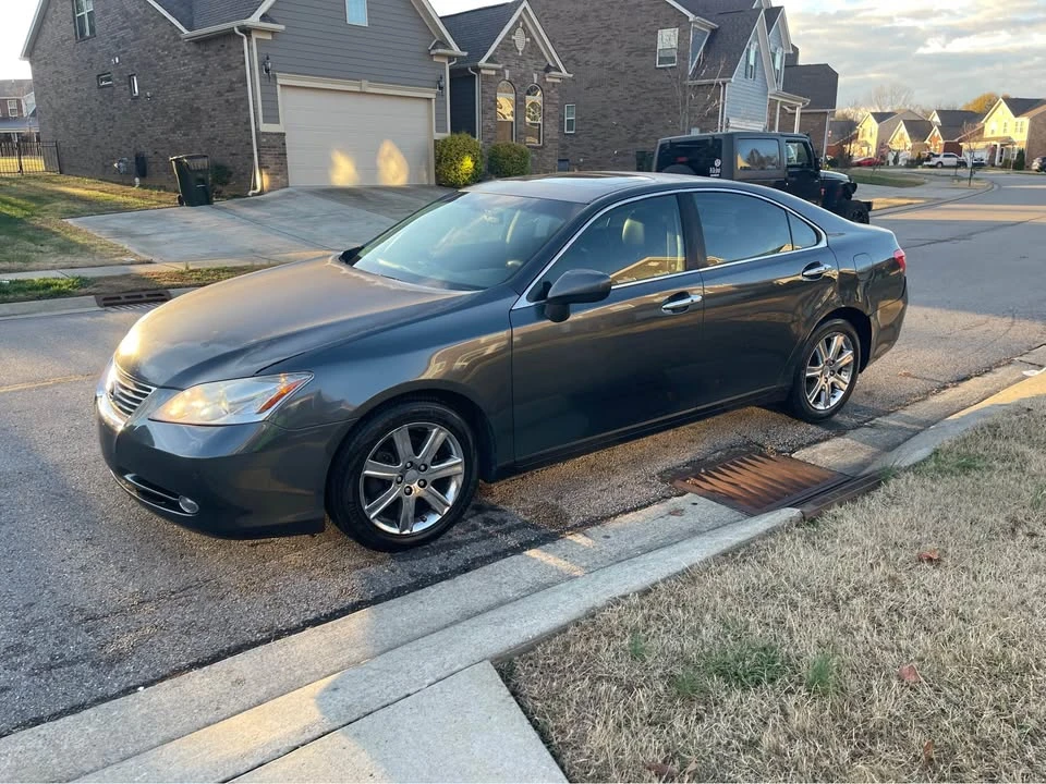 2008 Lexus ES 5th Gen - Image 7 of 15