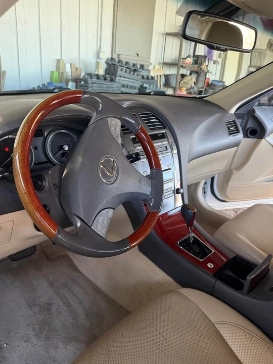 2008 Lexus ES 5th Gen - Image 12 of 18