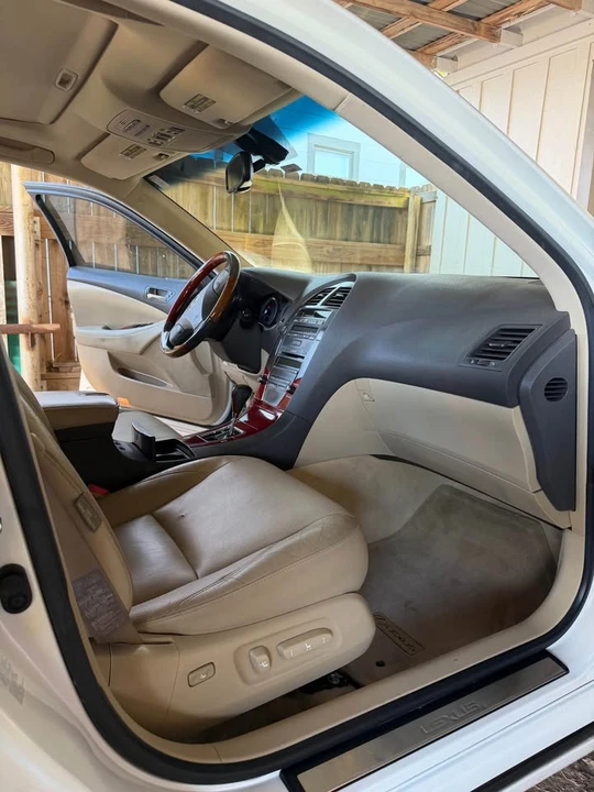 2008 Lexus ES 5th Gen - Image 7 of 18