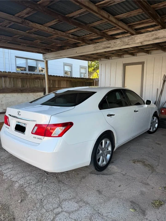 2008 Lexus ES 5th Gen - Image 2 of 18