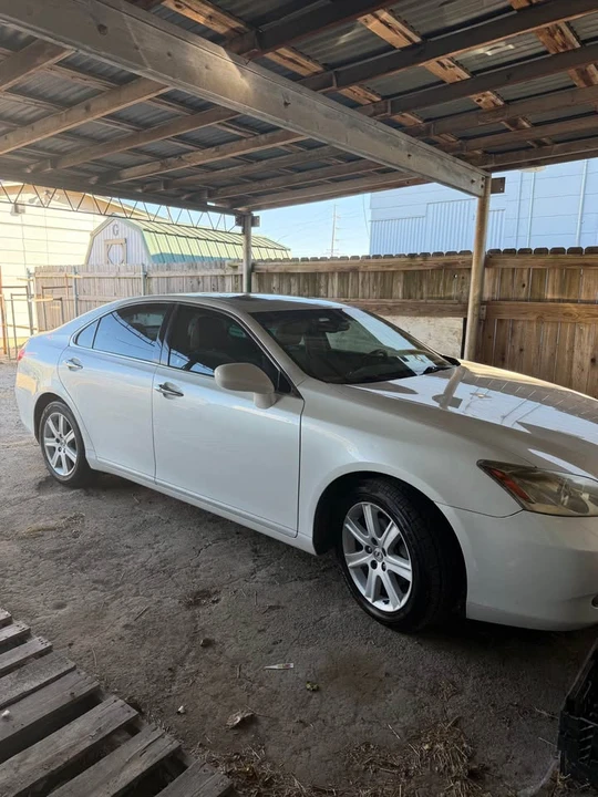 2008 Lexus ES 5th Gen - Image 4 of 18