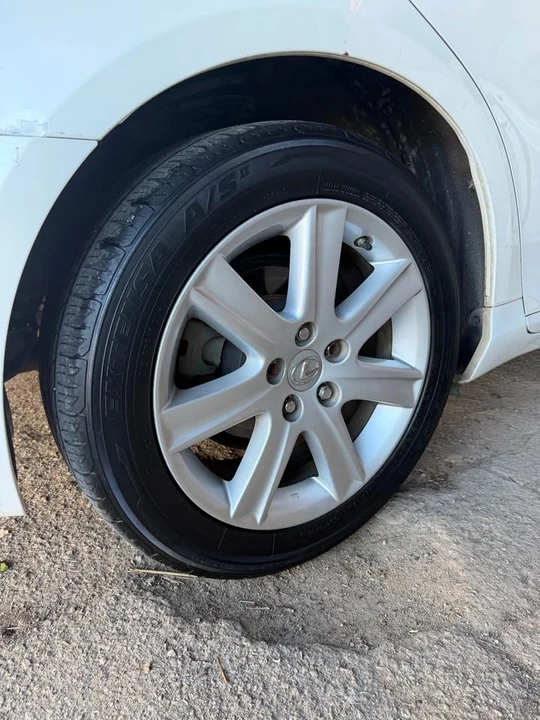 2008 Lexus ES 5th Gen - Image 17 of 18