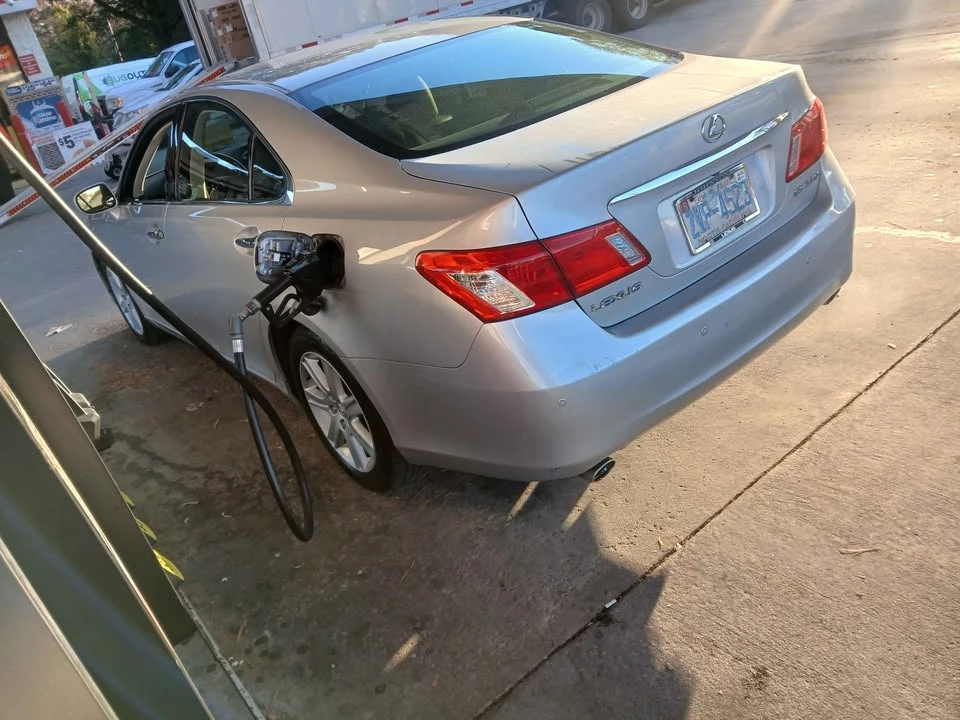 2008 Lexus ES 4th Gen - Image 7 of 19