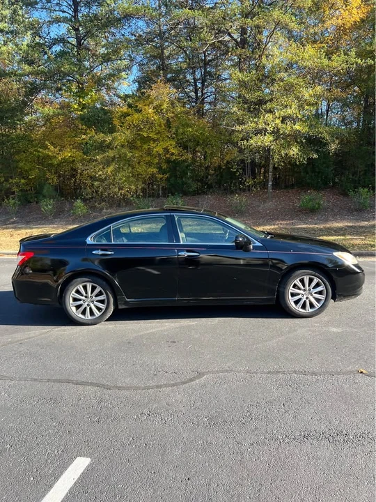 2008 Lexus ES 4th Gen - Image 4 of 10