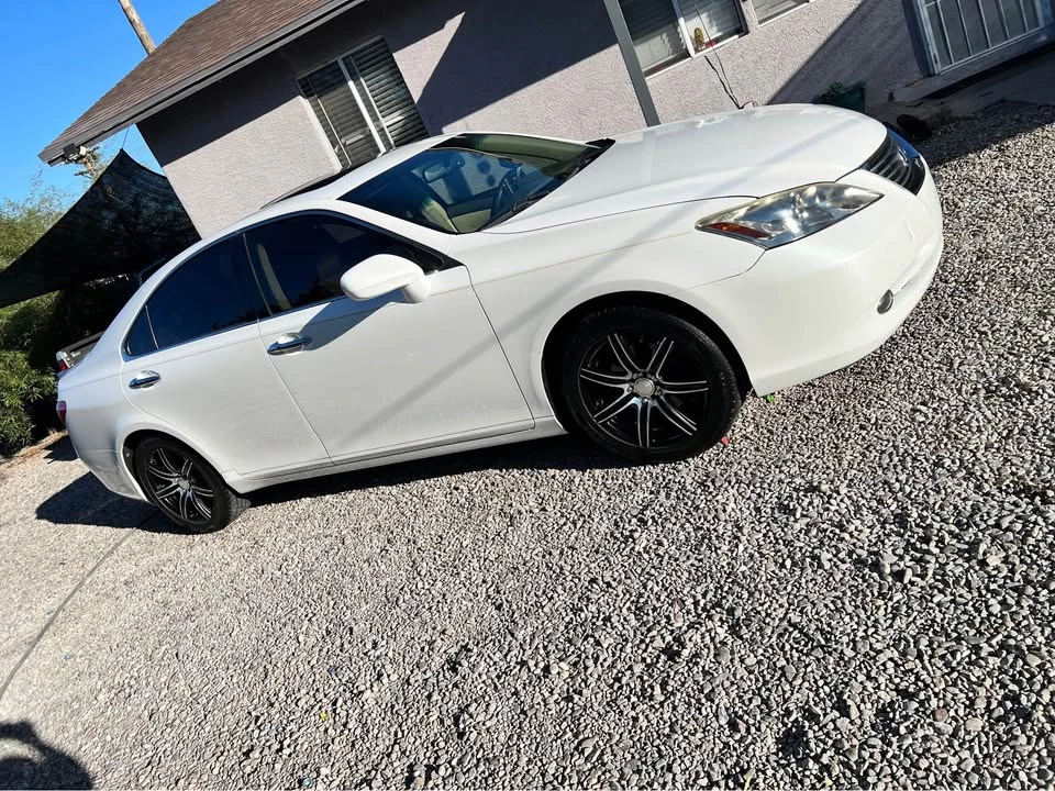 2008 Lexus ES 5th Gen - Image 8 of 14