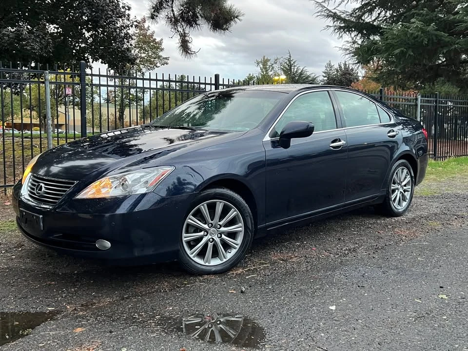2008 Lexus ES 5th Gen - Image 5 of 13