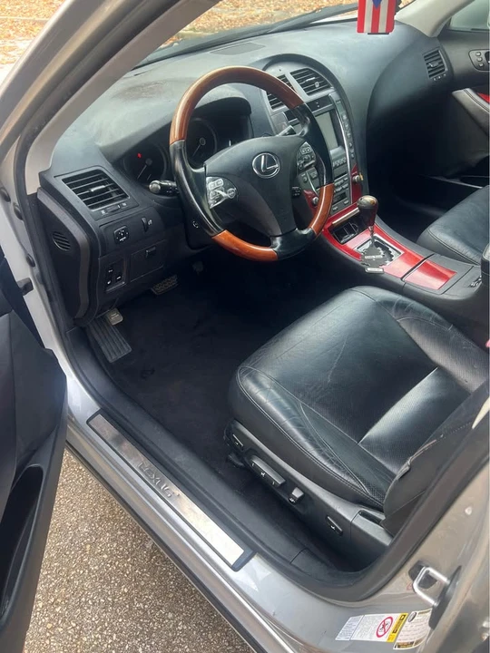 2008 Lexus ES 5th Gen - Image 12 of 16