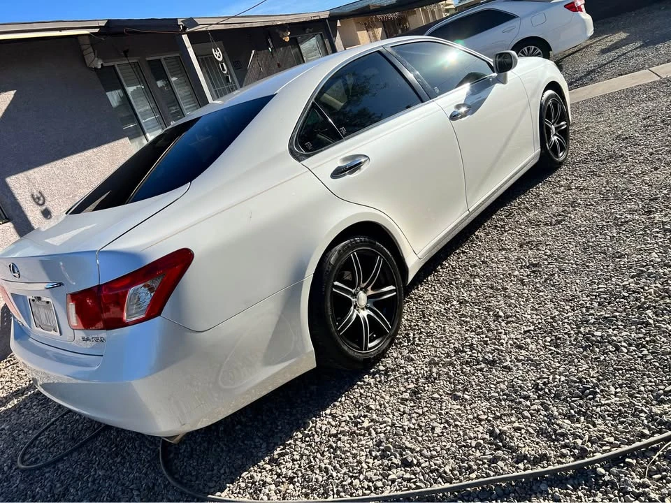 2008 Lexus ES 5th Gen - Image 2 of 14