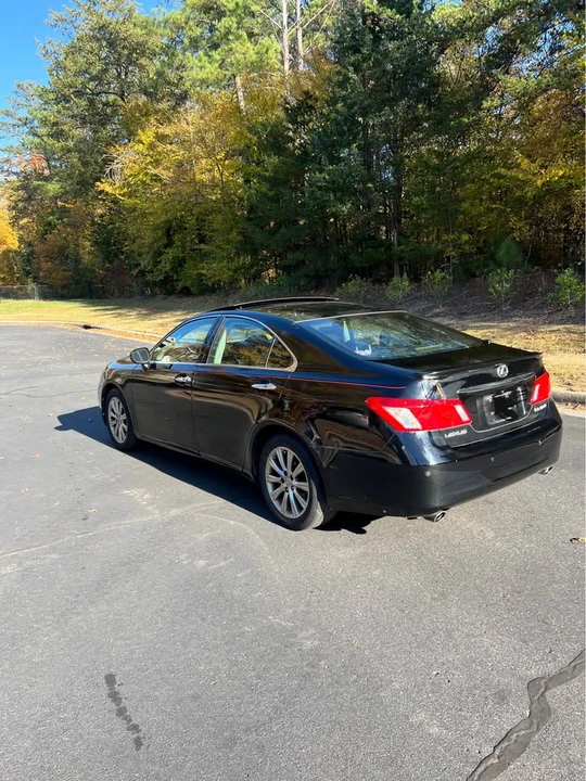 2008 Lexus ES 4th Gen - Image 4 of 9