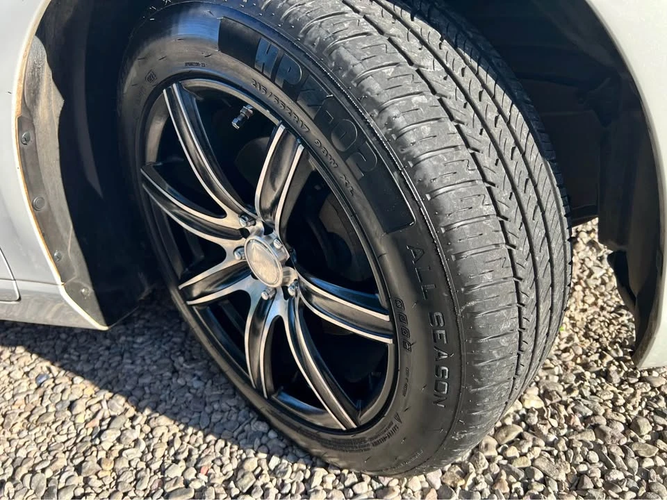 2008 Lexus ES 5th Gen - Image 11 of 14