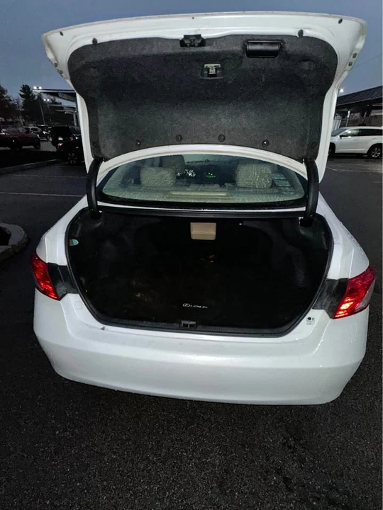2008 Lexus ES 5th Gen - Image 15 of 15