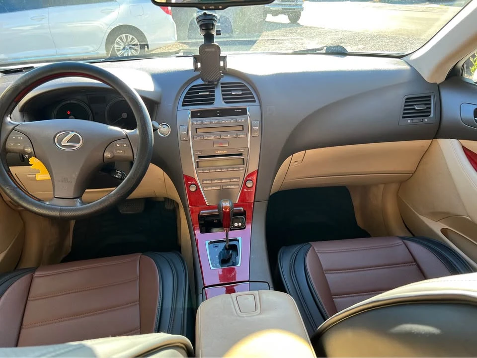 2008 Lexus ES 5th Gen - Image 6 of 14