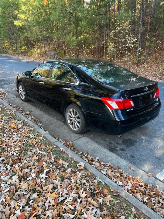 2008 Lexus ES 5th Gen - Image 2 of 7